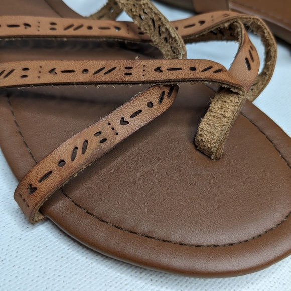 Solanz braided Sandals women's strappy size 8 Leather criss cross flats L-1 - Picture 8 of 8